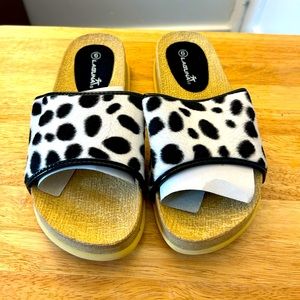 Laguna Cow Print Cork Sandal Size 6